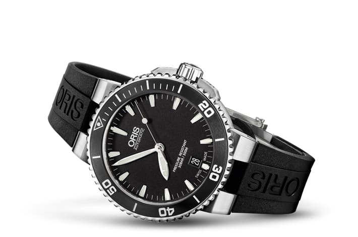Image of Aquis Date